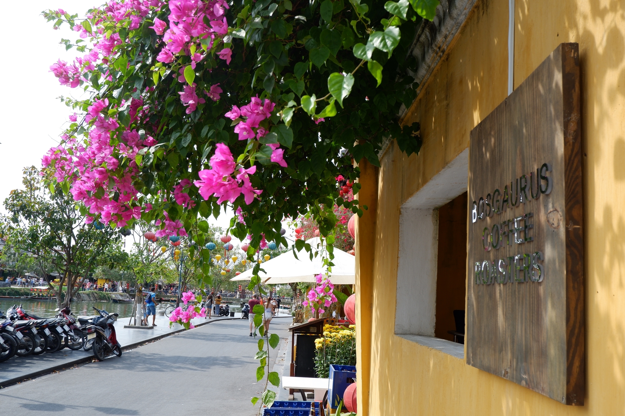 Wake yourself up with Hoi An coffee