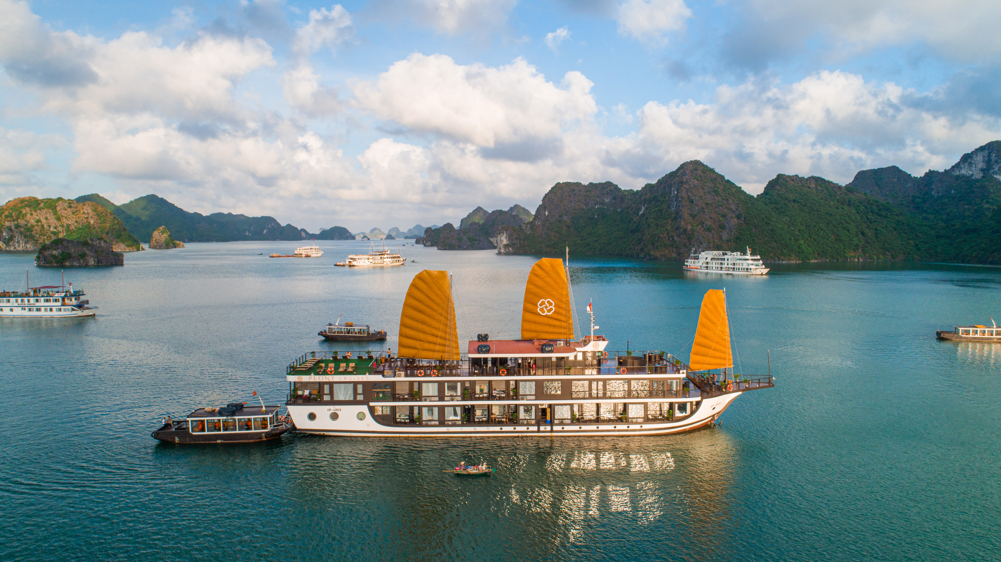 Cat Ba Island Cruise