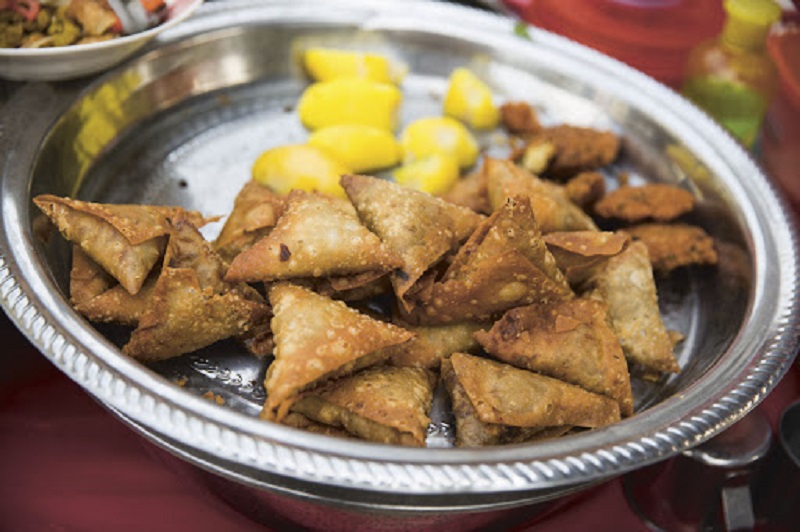 Fried food in Bagan Bagan night market