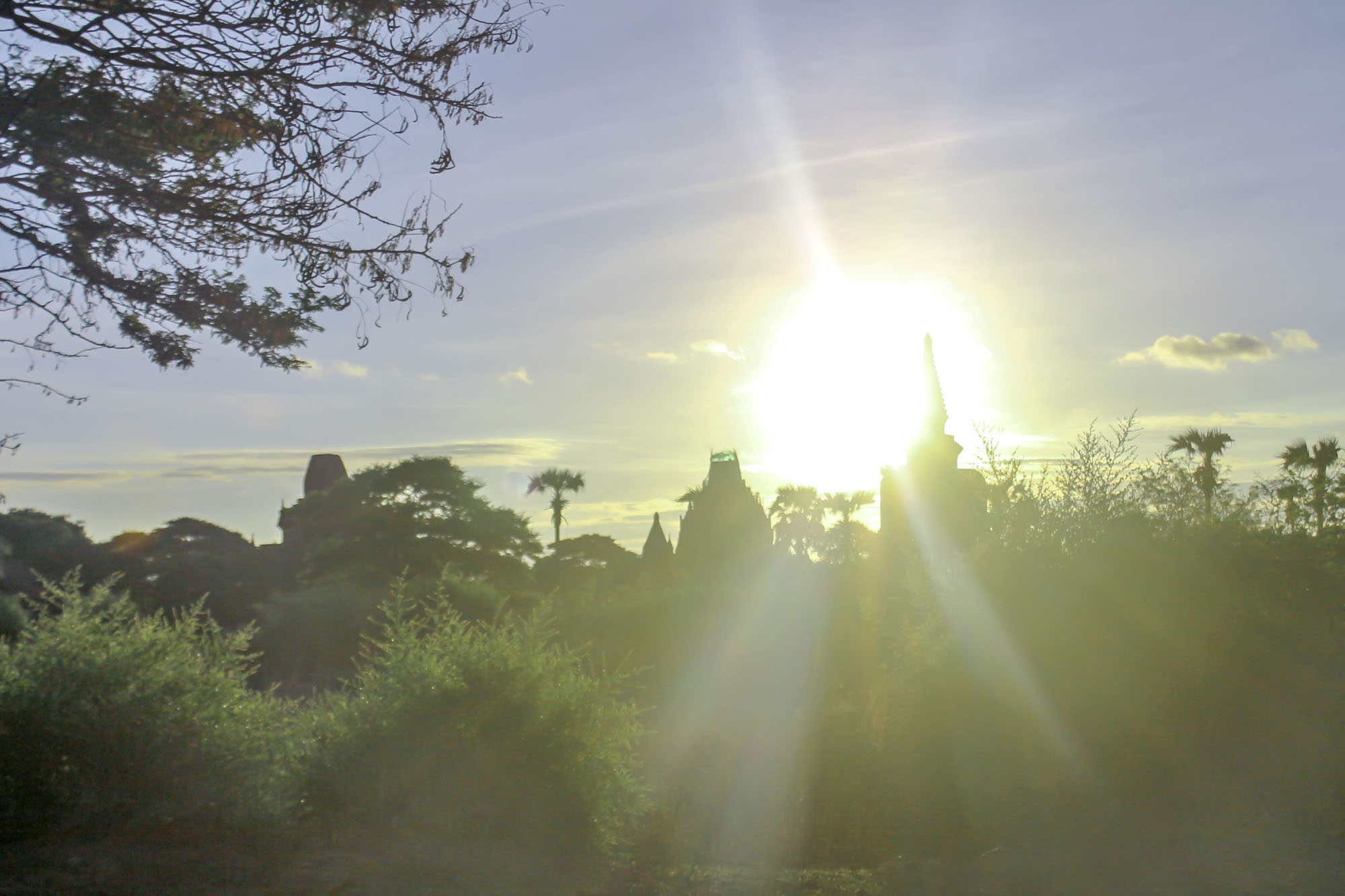 Hot Season also is best time to see sunrise in Bagan