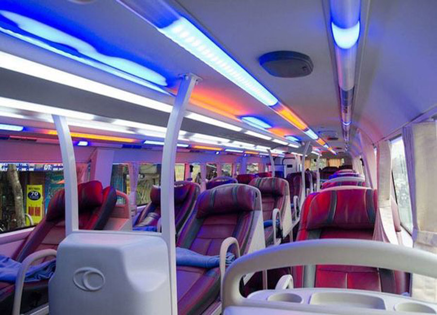 cuong lan bus Sapa to Halong bay