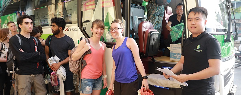 Sapa halong Bay bus green bus