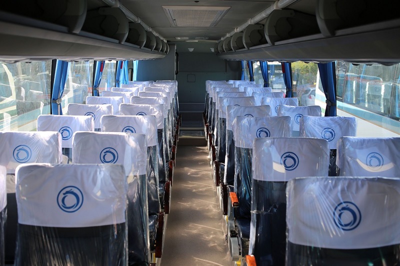 Roong Reuang Coach Best way to travel from Bangkok Airport to Pattaya