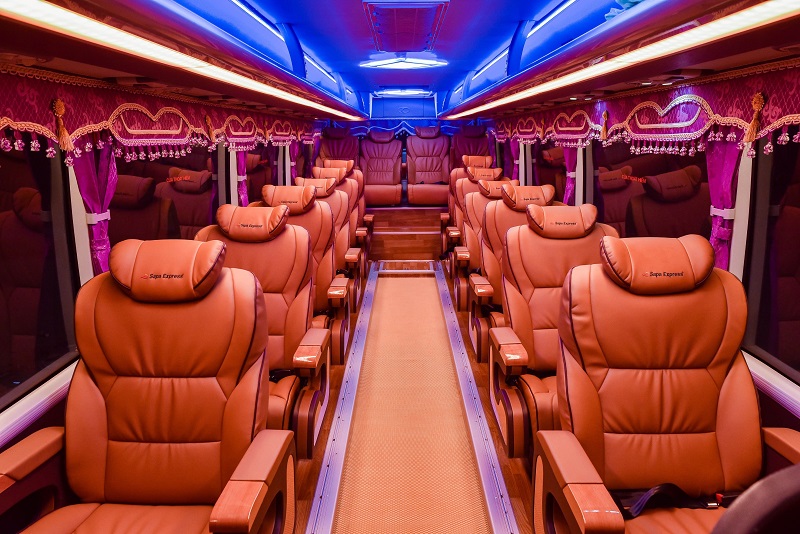 sleeper bus Vietnam Sapa express