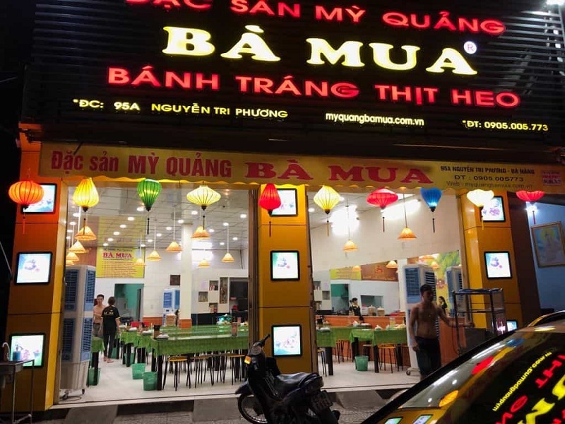 Quan Ba Mua Banh Trang Cuon Thit Heo (Rice Paper Rolls With Pork)