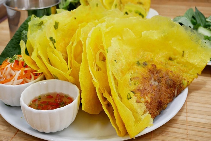 Banh Xeo (Vietnamese Pancake)