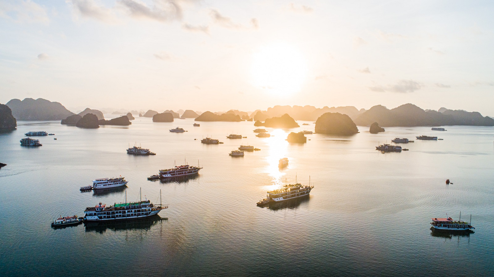 Overnight in Halong Bay cruise