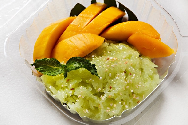 "mango sticky rice" in Bangkok 