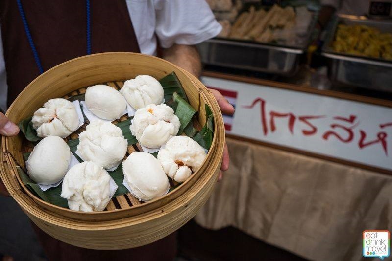 Salapao Dumplings - Thai breakfast