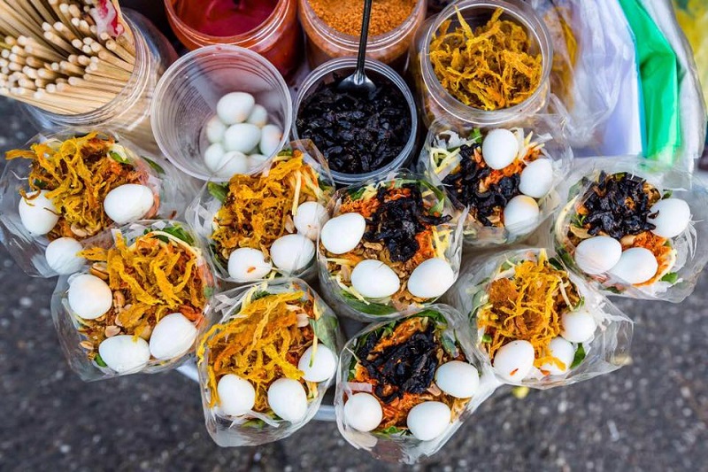 Banh Trang Tron (Mix Rice Paper)