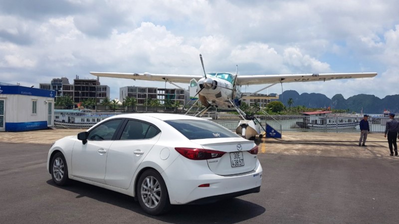 Transfer from Cat Bi airport to Halong Bay