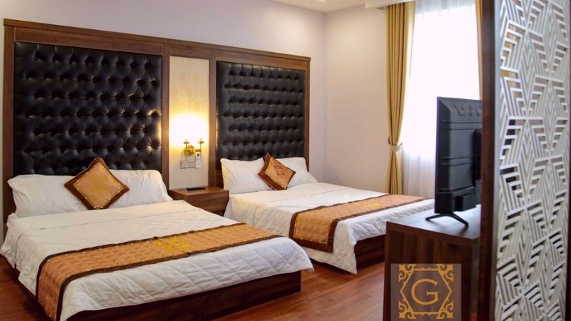 Halong Bay stay on island at Golden Coto Hotel