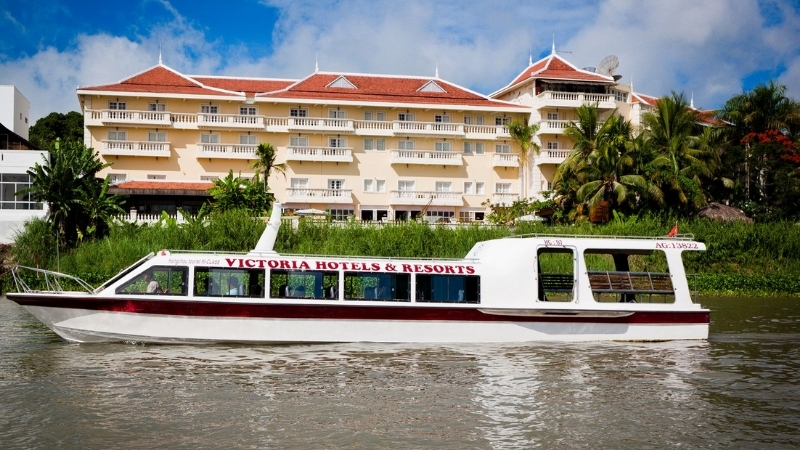 Ho CHi Minh to Phnom Penh speedboat