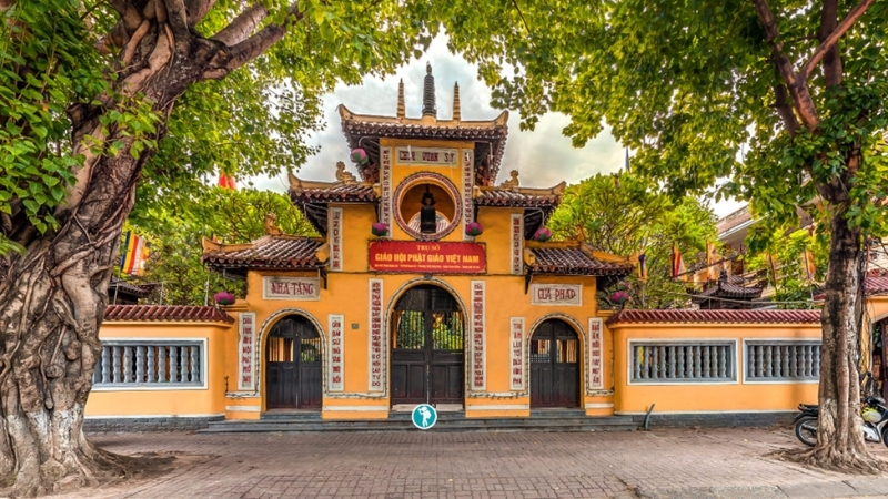 Quan Su pagoda