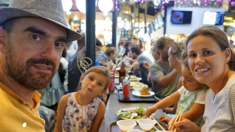 Hanoi food tour with kids