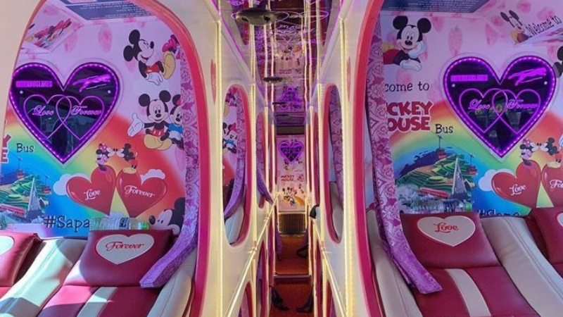 Inside Intern Bus Lines Cabin - Sleeping bus to Sapa