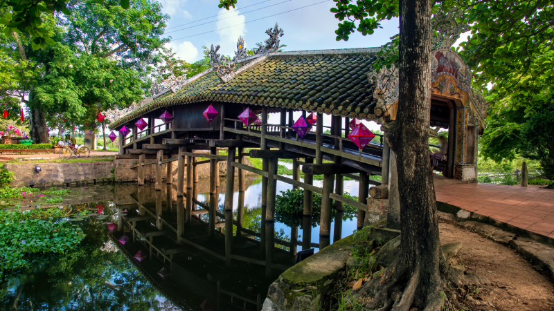 Thanh Toan Bridge - Hue is worth visiting