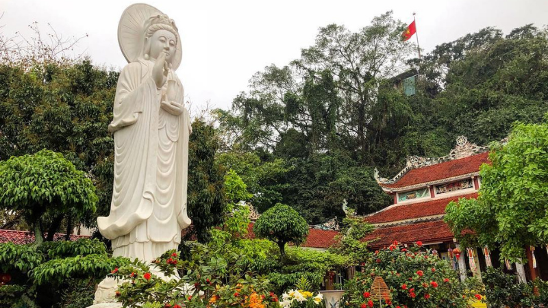 Non Nuoc Pagoda - Ninh binh pagoda