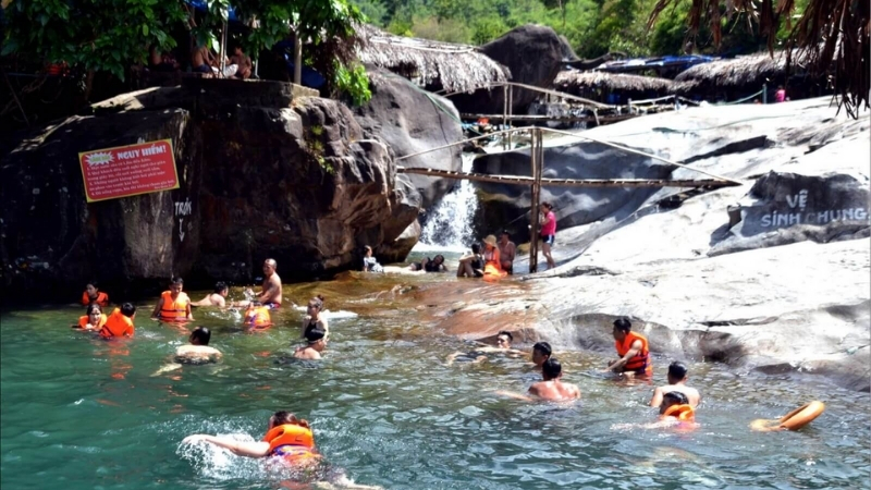 Chill Out At Elephant Springs