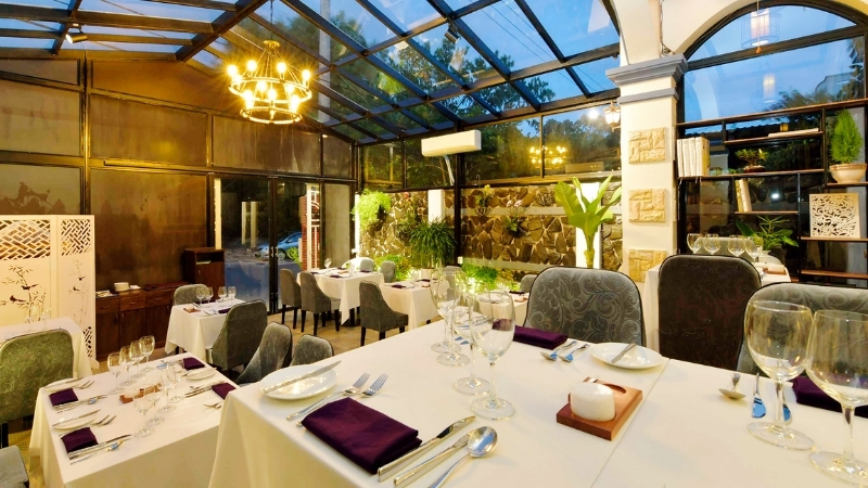 Aubergine 49 Restaurant