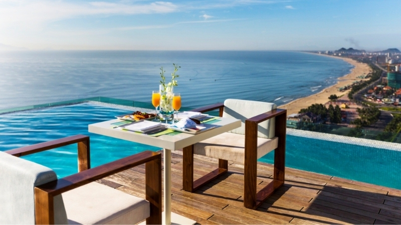 A La Carte Rooftop Cafe