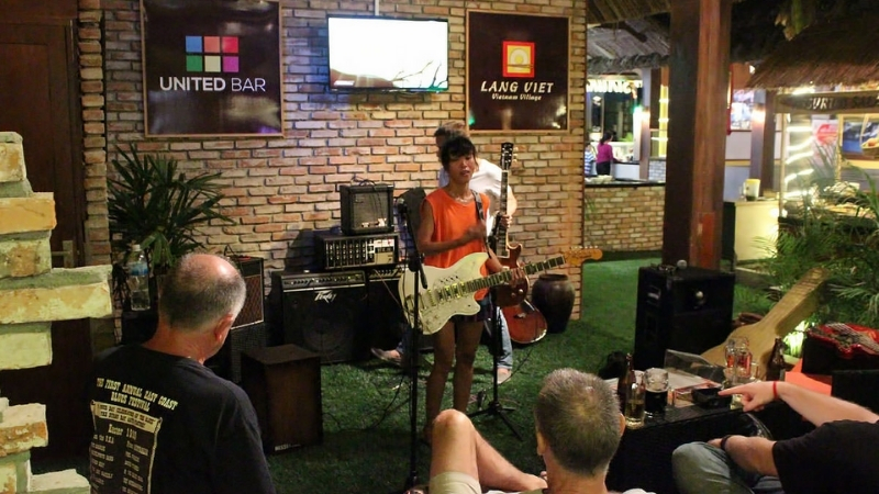 United Bar Nha Trang