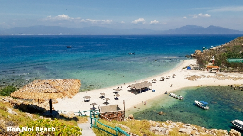 Hon noi Beach Nha Trang