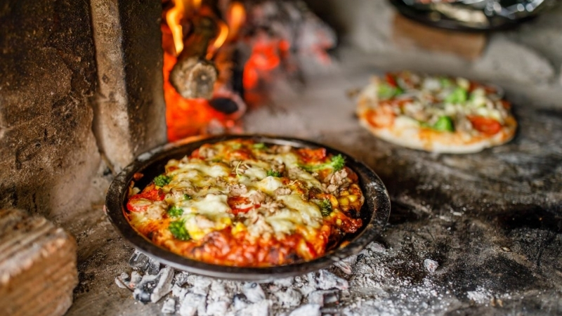 K’BE Wood Fired Pizza and BBQ