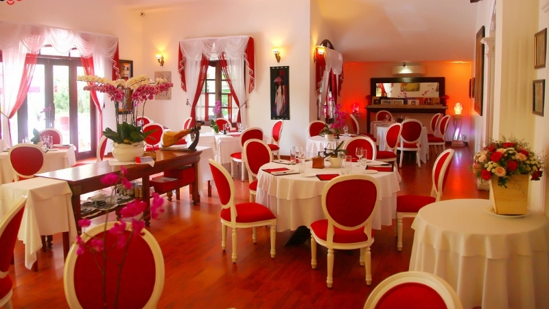 Trois Gourmands Restaurant