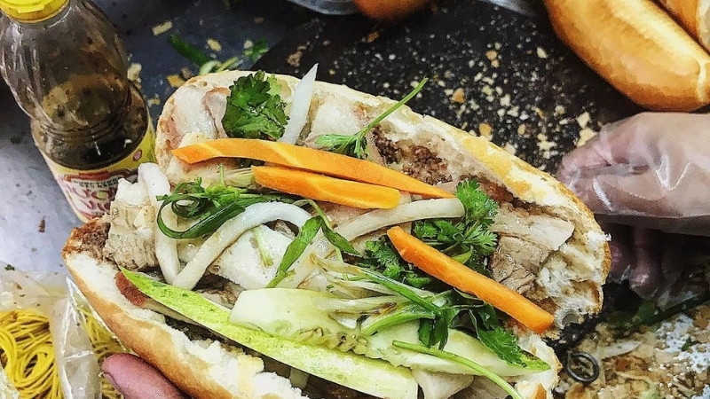 Banh Mi Bay Ho