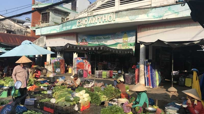 An Thoi market