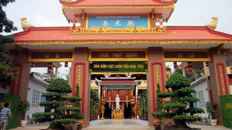Phap Quang Pagoda