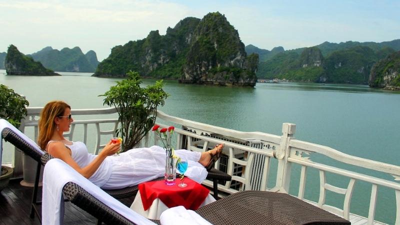 North And Central Vietnam Itinerary Halong Bay Cruise