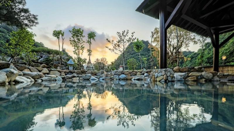 Whirlpools at Yoko Onsen Quang Hanh 