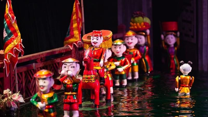 The Scene Of The Procession Of King Le Loi Returning From A Victorious Battle