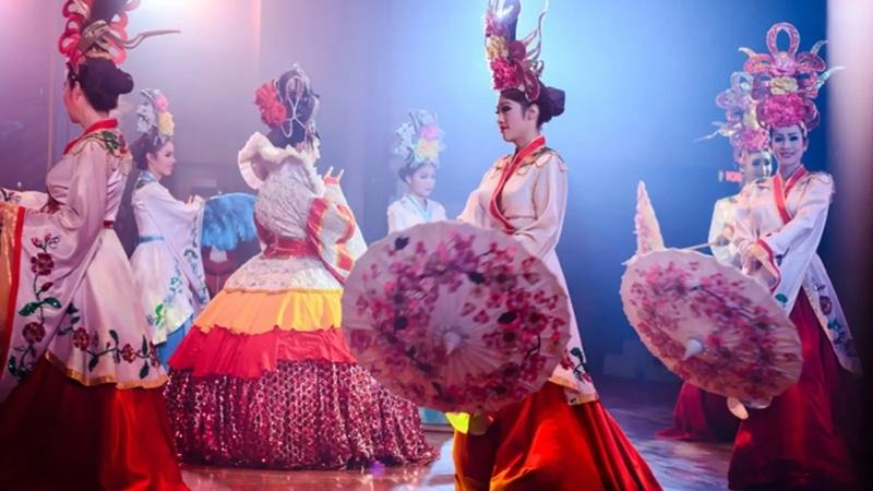 Alcazar Show Asian Style