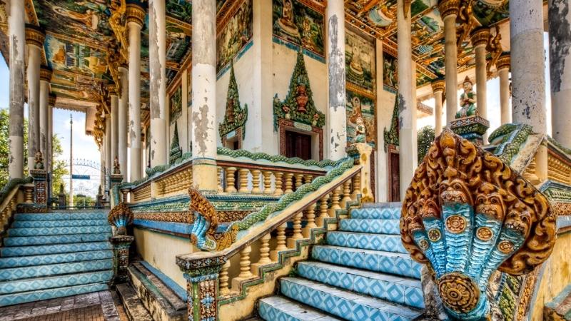 Wat Ek Phnom - Must see on 10 Days Cambodia Itinerary