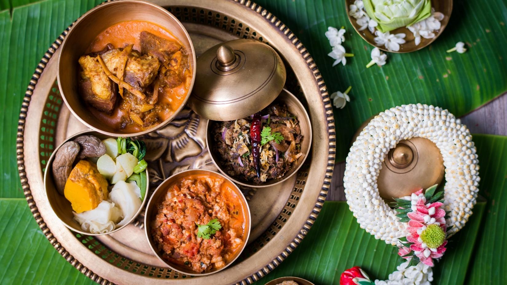 Day 7 Traditional Khantoke Dinner And Show