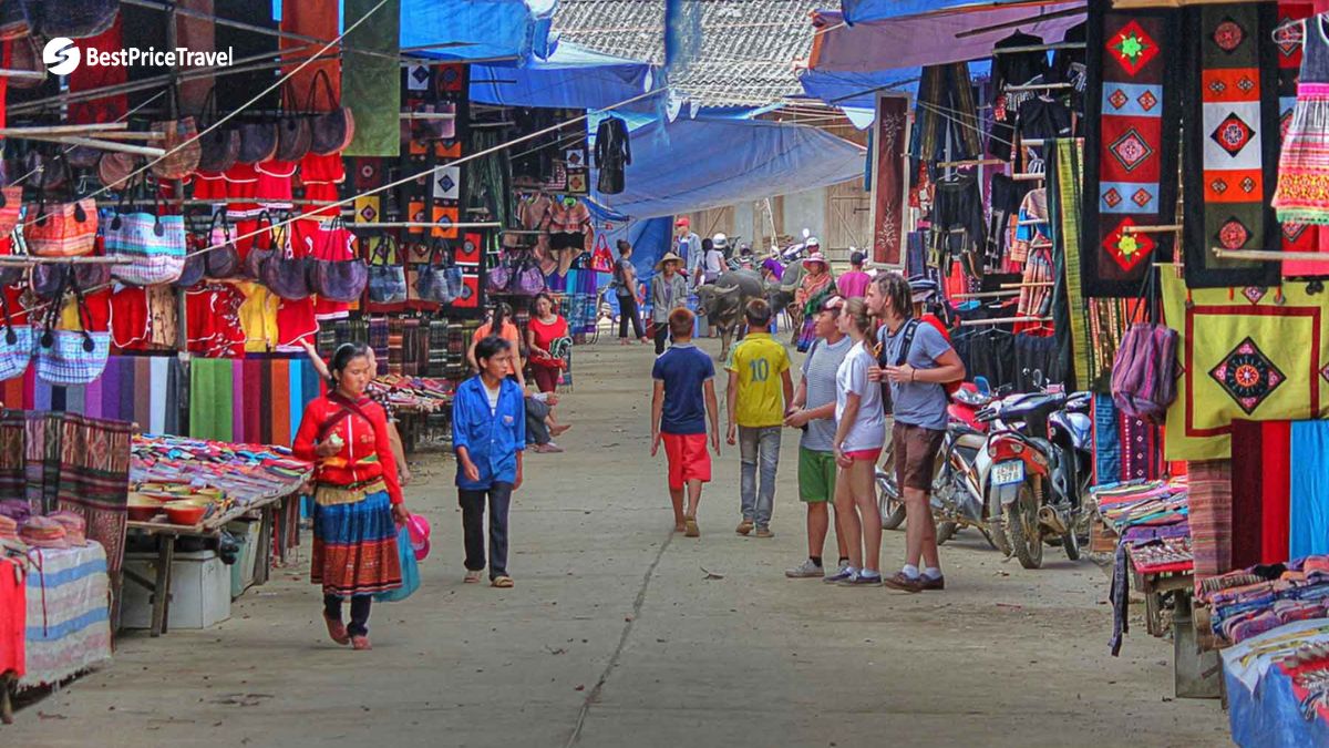 Day 4_Bac Ha market