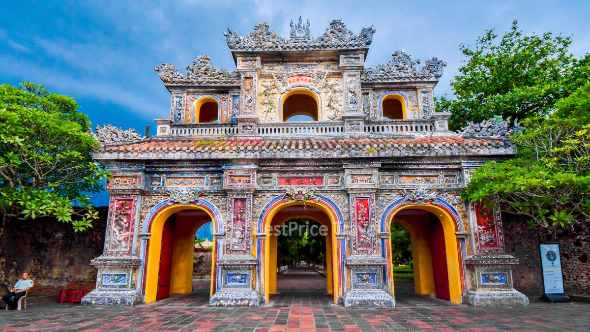 The charming beauty of&nbsp;Hue's Imperial City