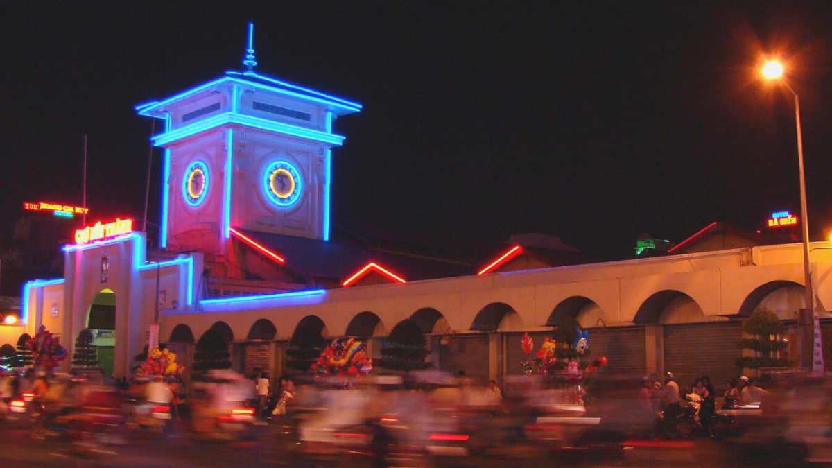 Ben Thanh Market At Night