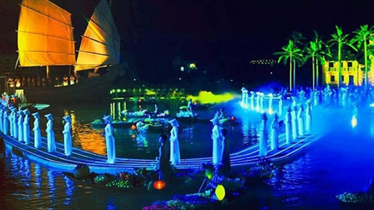 Ao Dai The Combination Of The Past With Modern Life