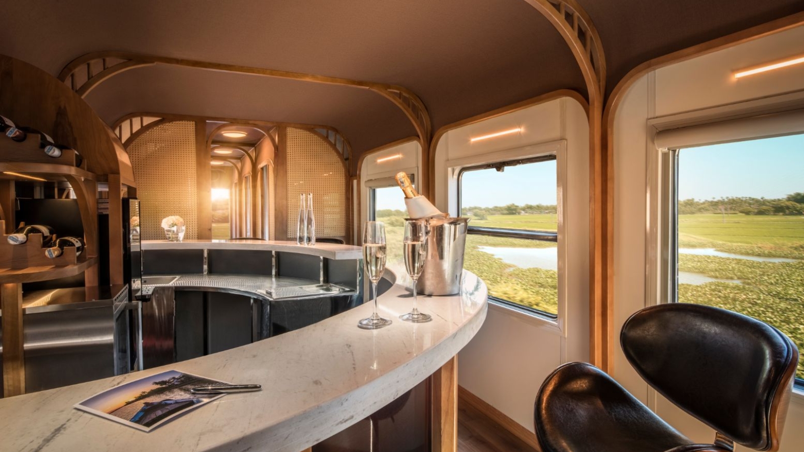 Enjoy A Trip On A Vietnam Luxury Train