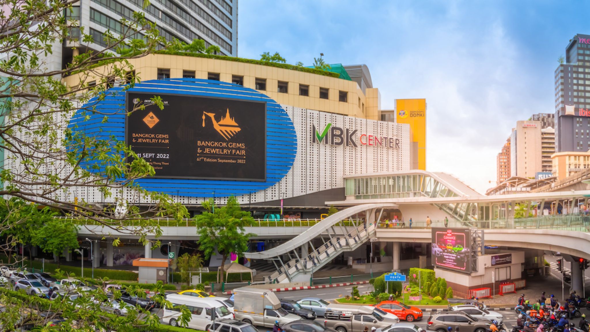 Shopping At MBK Center One Of The Most Famous Mall