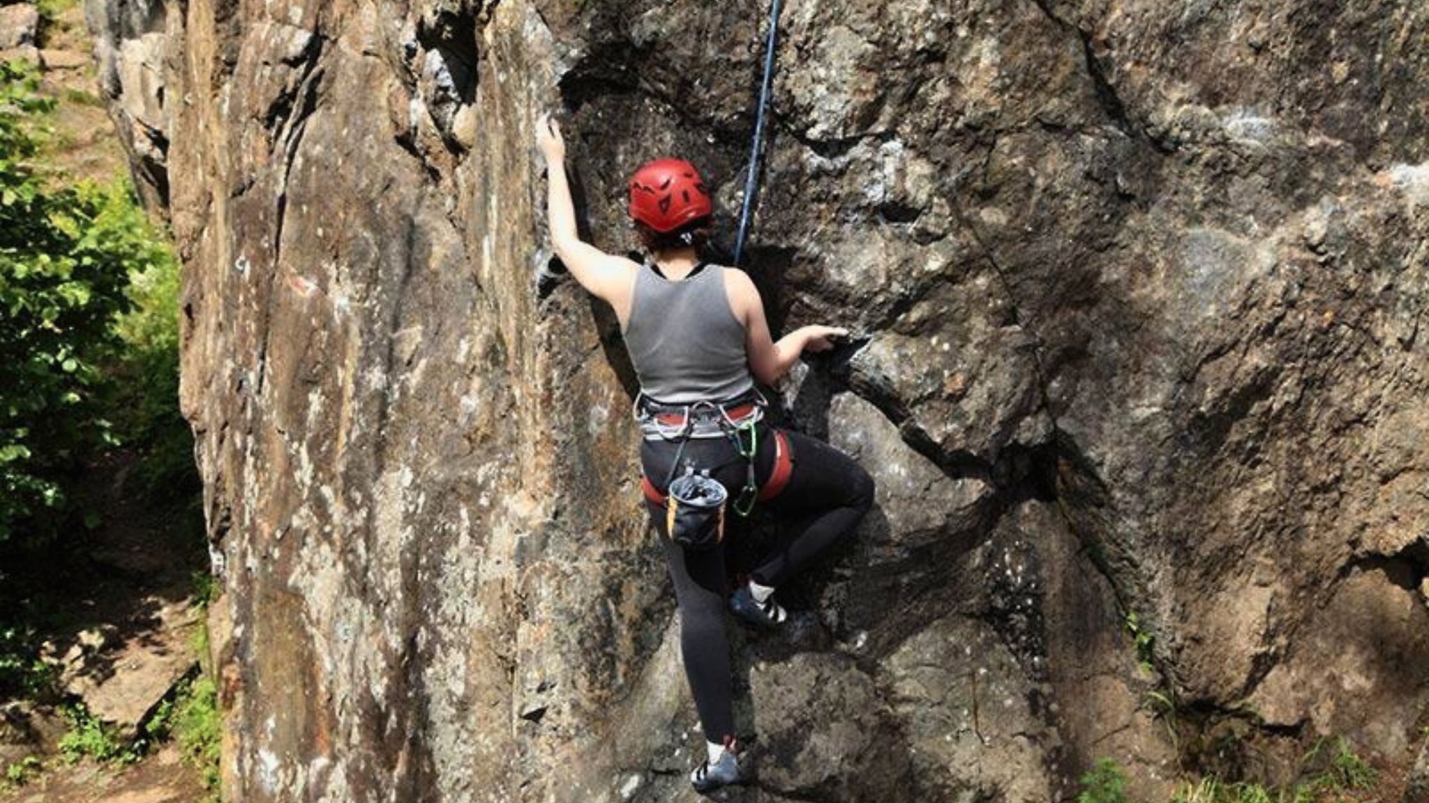 Experience Climbing In Cat Ba Island