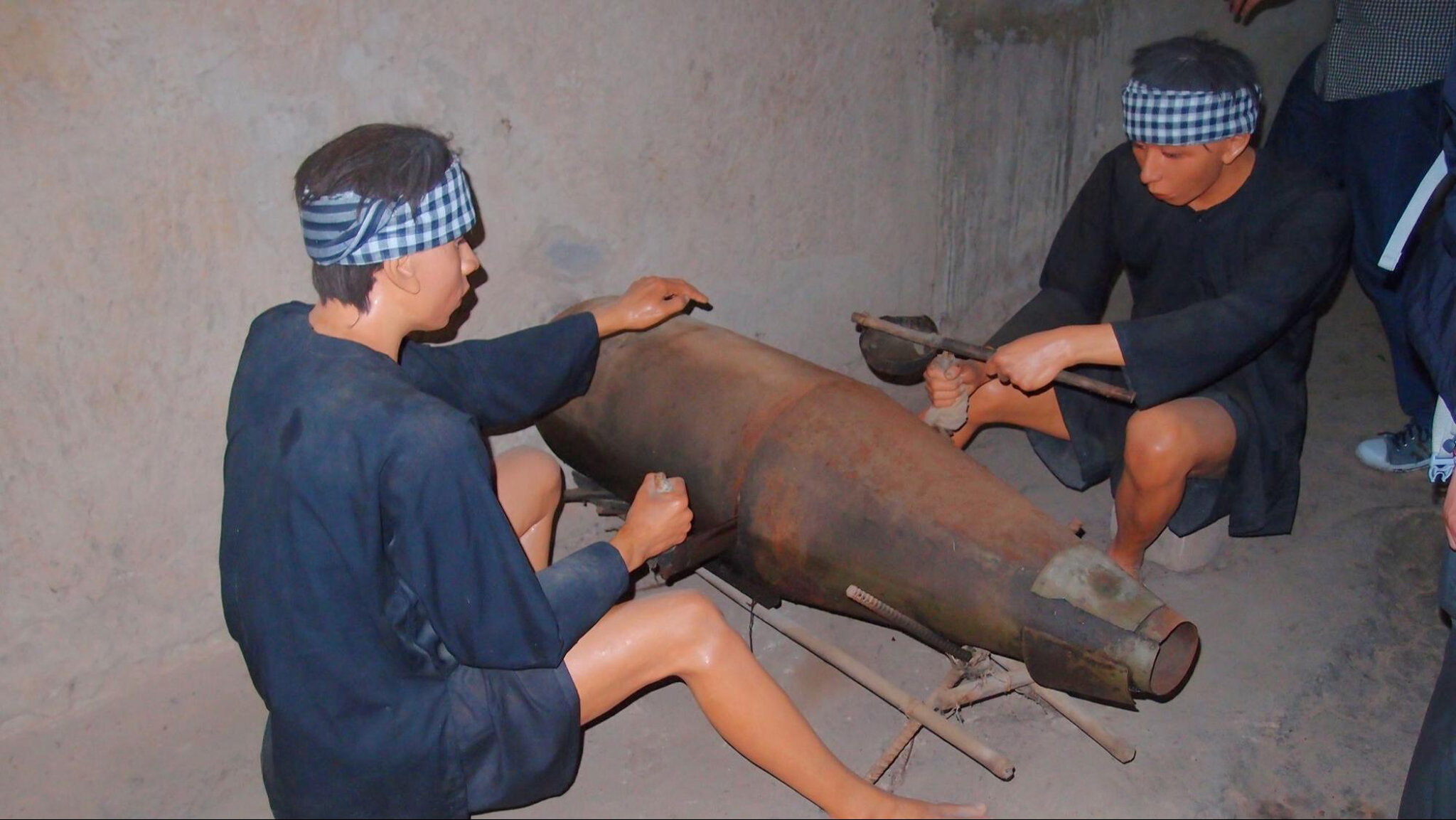 Have a glimpse into the resilience of the Vietnamese people during the war