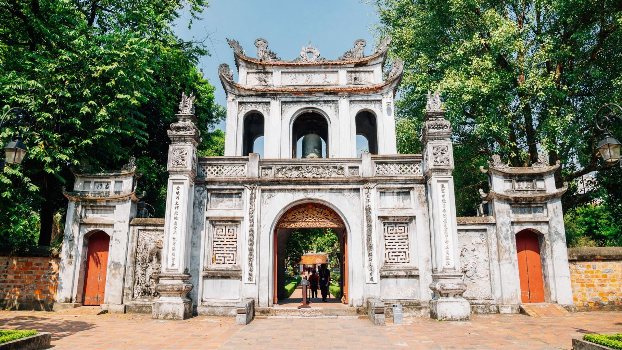 Vietnam is a country worth staying in for a long time