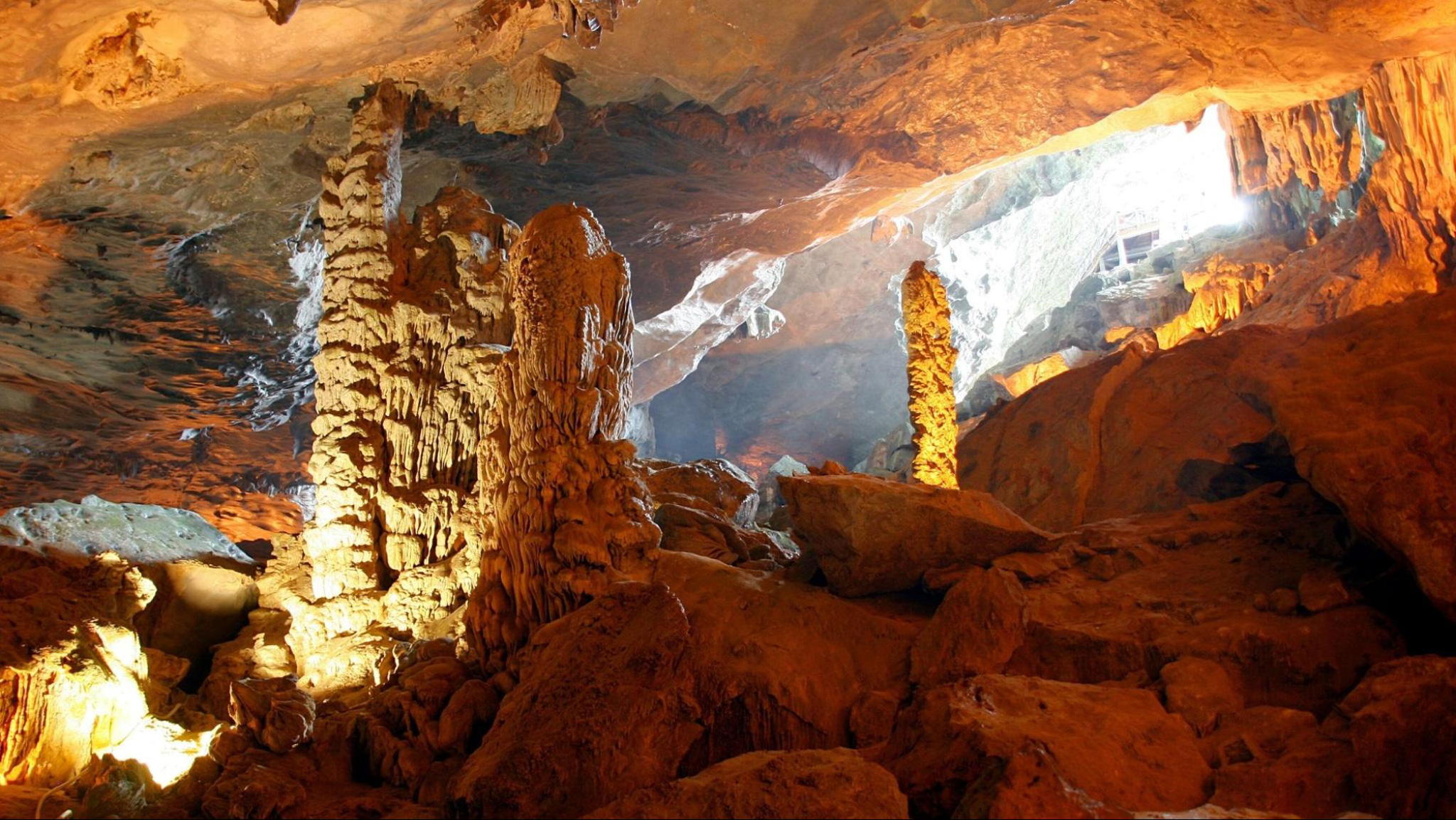 Unveil the hidden beauty of natural caves