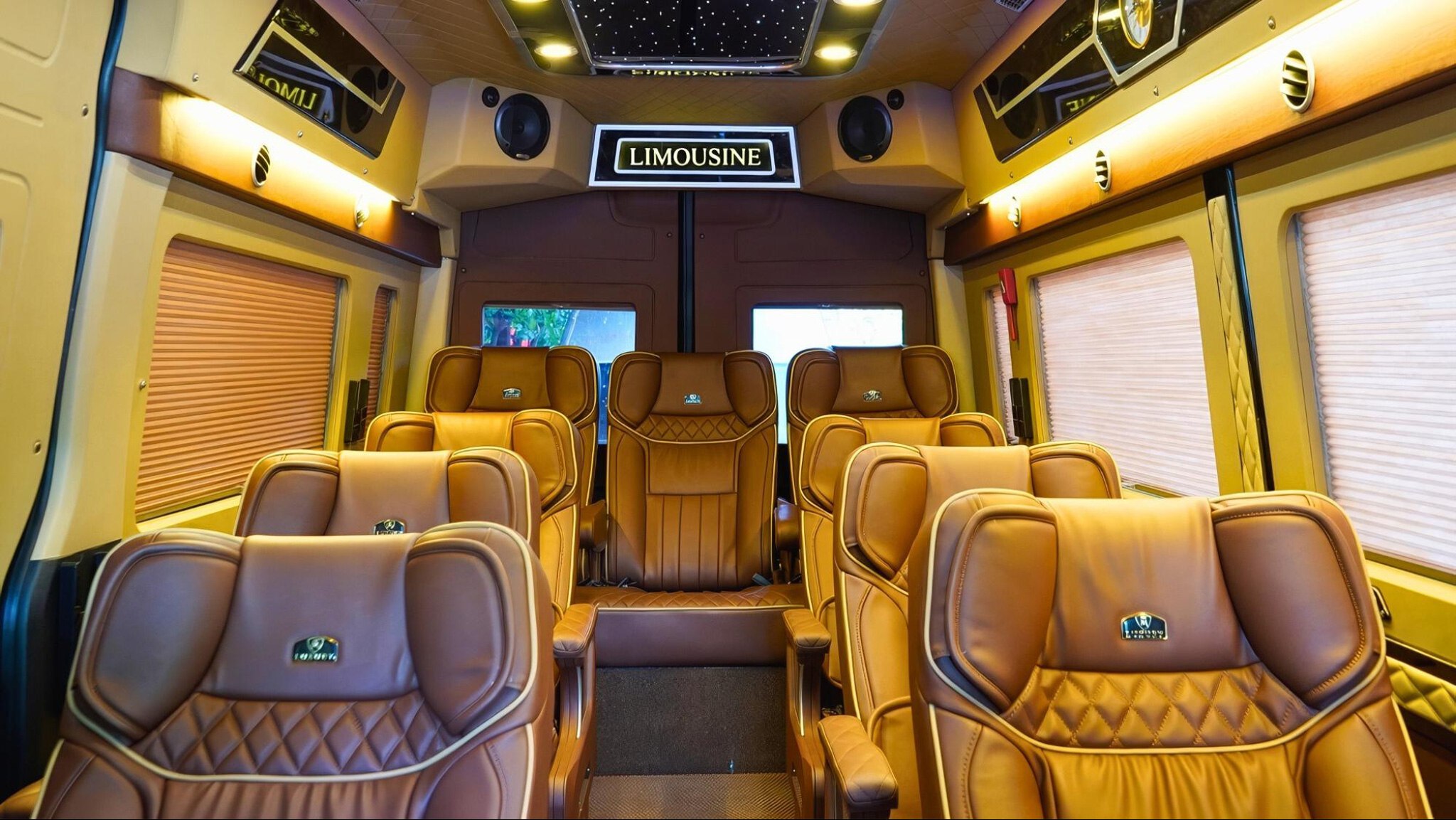 Ninh Binh to Halong Bay by shuttle bus brings the ultimate in comfort for customers