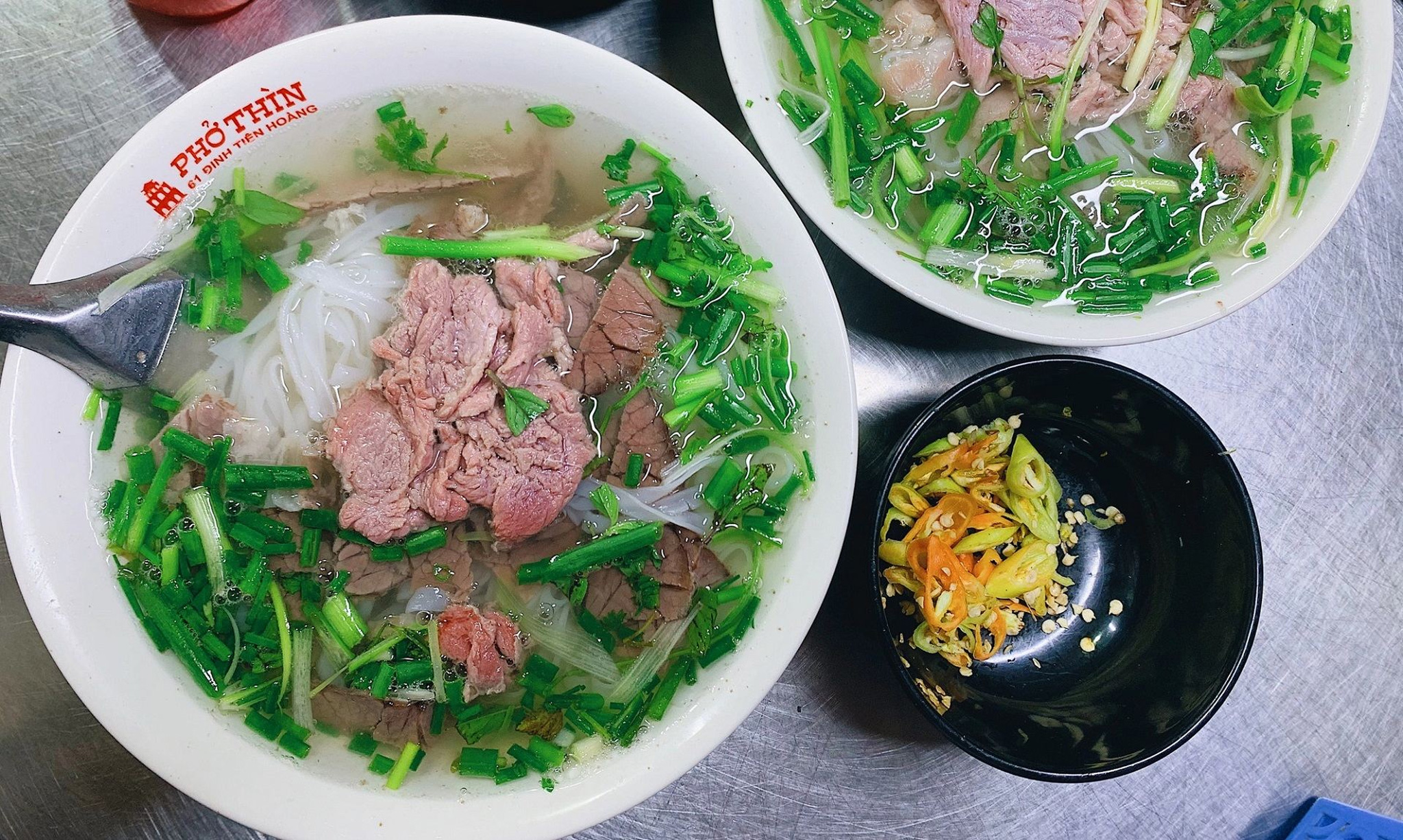 Pho Thin delights tourists with its rich flavor